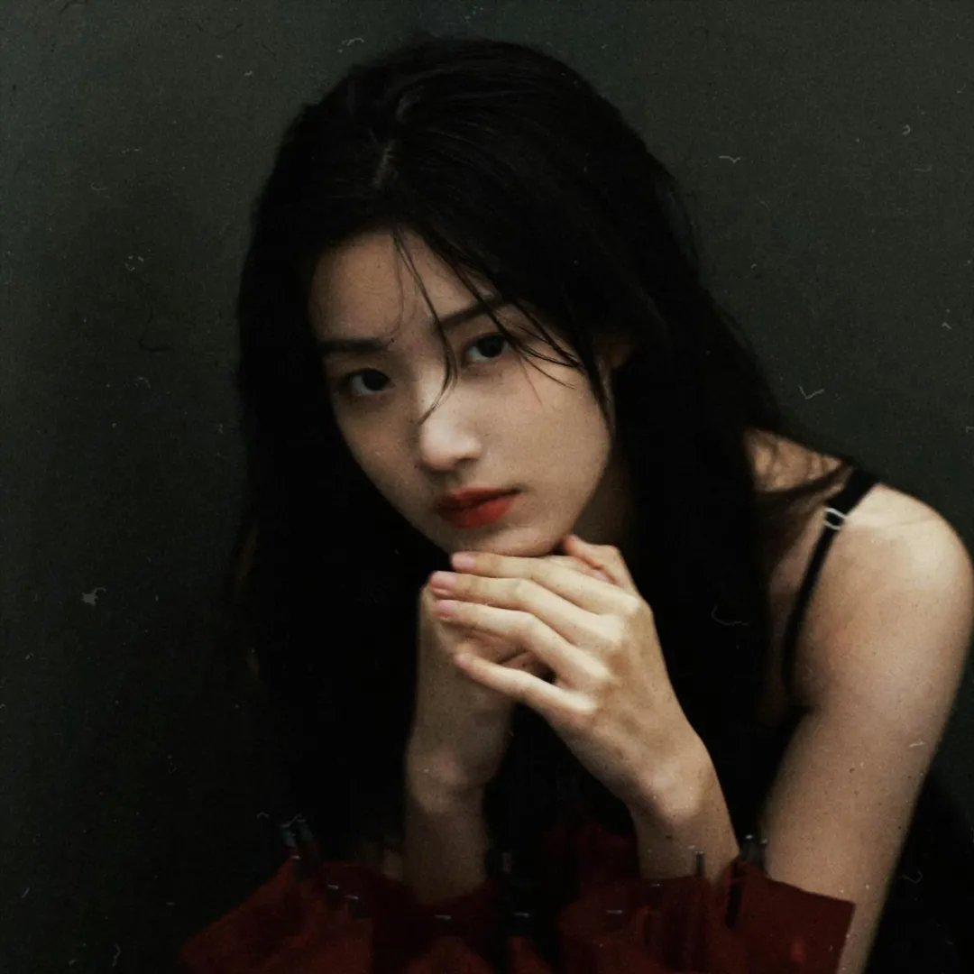 红衣女鬼